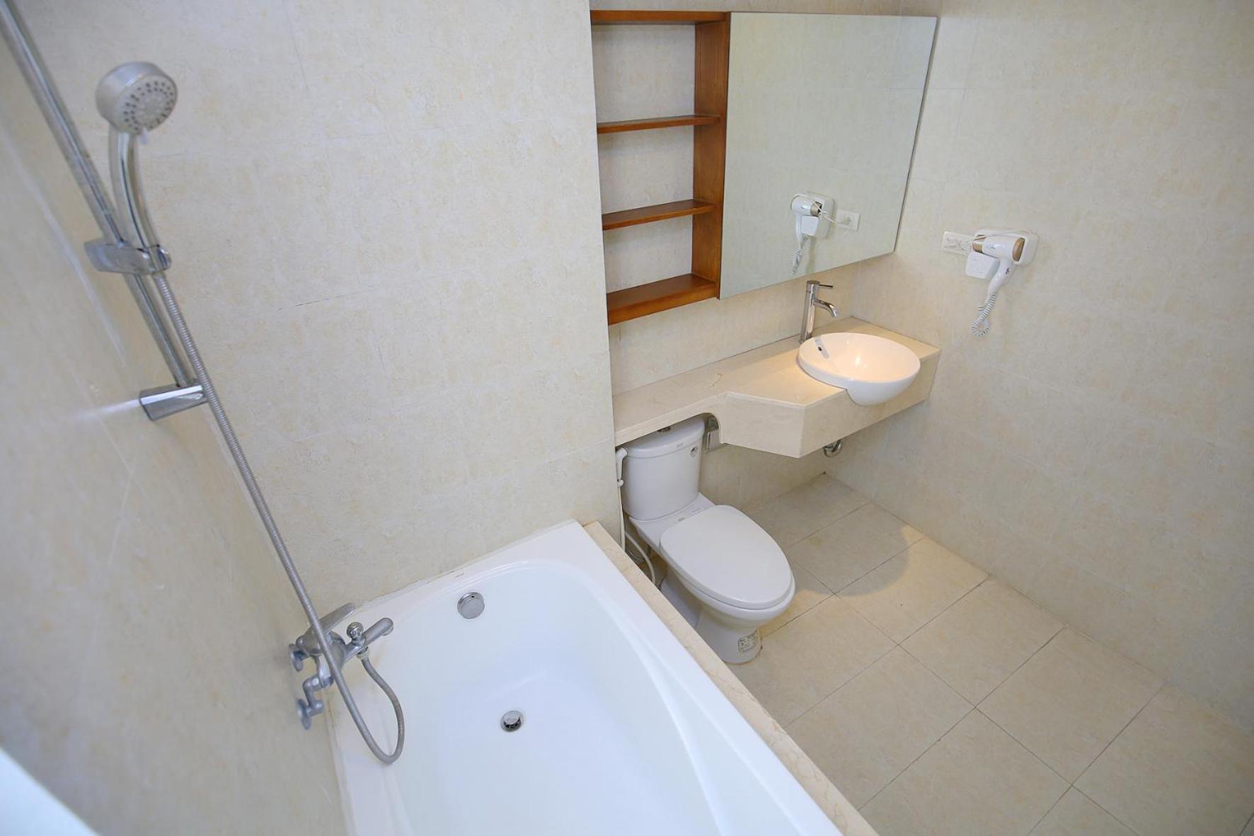 Apartment Lavender Building Near West - Serviced Hanoi